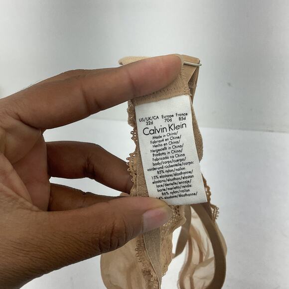 COPY- Calvin Klein 32D Women's Sheer Push Up Bra - Tan Nylon, Preowned - Picture 4 of 5